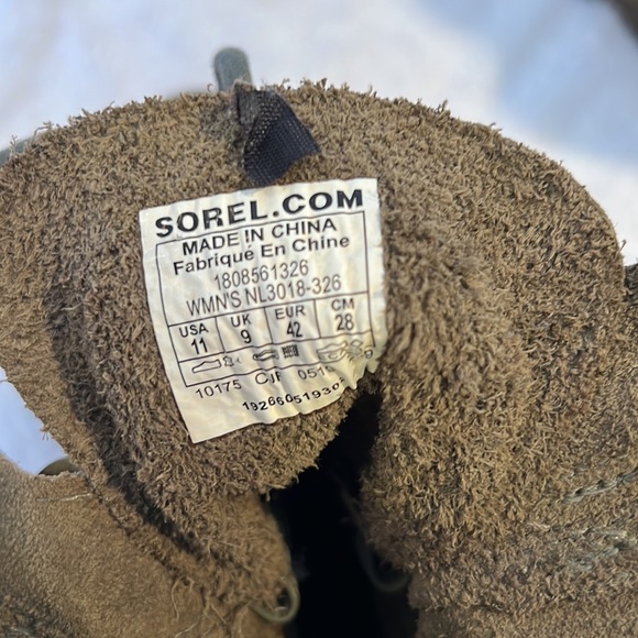 Sorel wedge boot size 11 - Picture 6 of 7